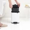 226002 6 pedalovy odpadkovy kos bo 7 l bila ocel brabantia